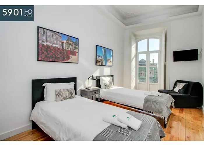 Houze Near Lx Factory And The River Appartement *